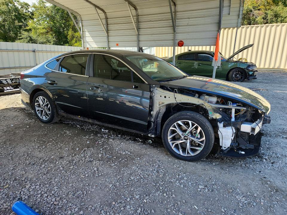 Снимка 4 от търг – 2023 HYUNDAI SONATA с VIN KMHL64JA7PA332950