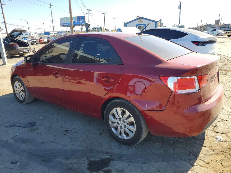 Снимка 2 от търг – 2012 KIA FORTE с VIN KNAFU4A24C5563420
