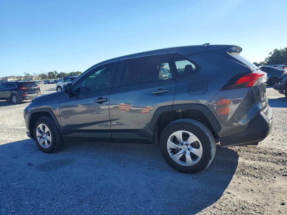 Снимка 2 от търг – 2023 TOYOTA RAV4 с VIN 2T3H1RFVXPW241416