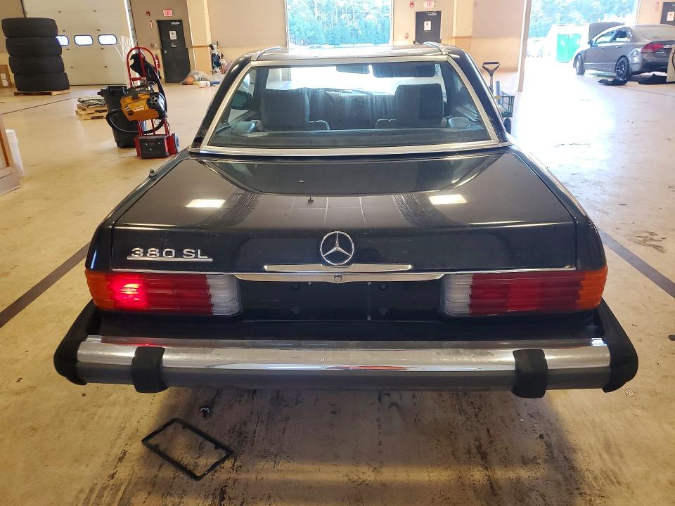 Снимка 6 от търг – 1982 MERCEDES-BENZ 380 с VIN WDBBA45AXCB017555