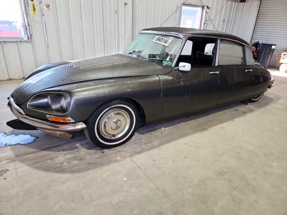 ASSEMBLY AUTOMOBILE 1969 with VIN 4631927 - Photo from auction