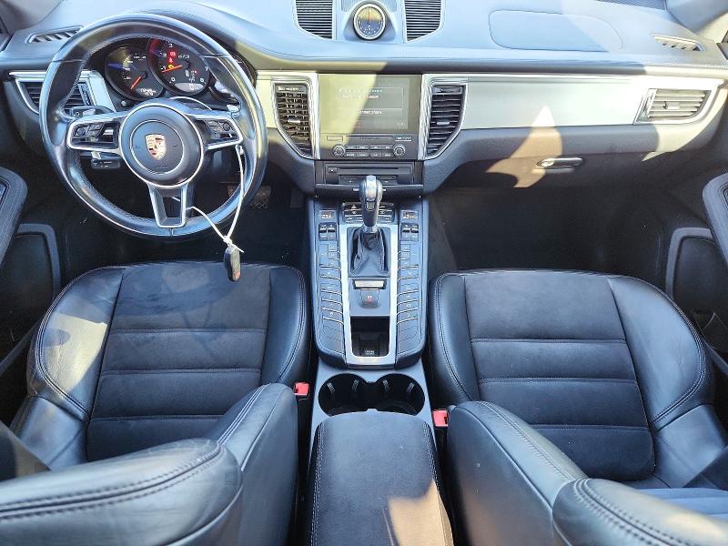 Photo 8 from auction – 2017 PORSCHE MACAN with VIN WP1AG2A51HLB53534