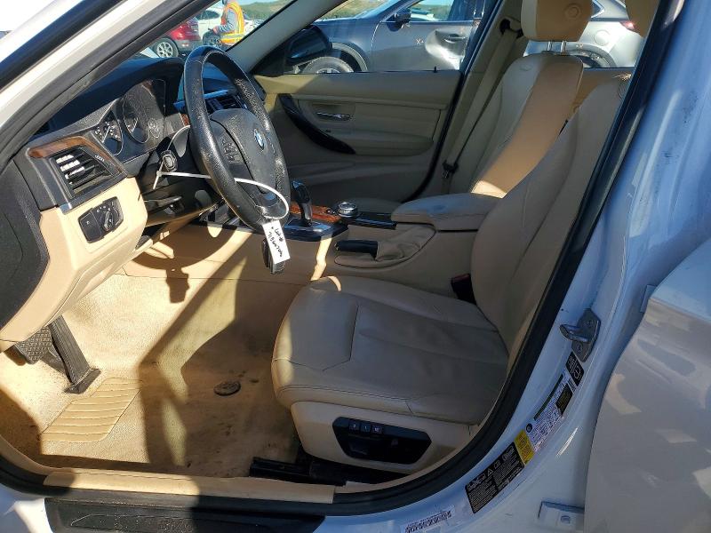 Foto 7 de la subasta – 2015 BMW 320 con VIN WBA3C3C55FP663235