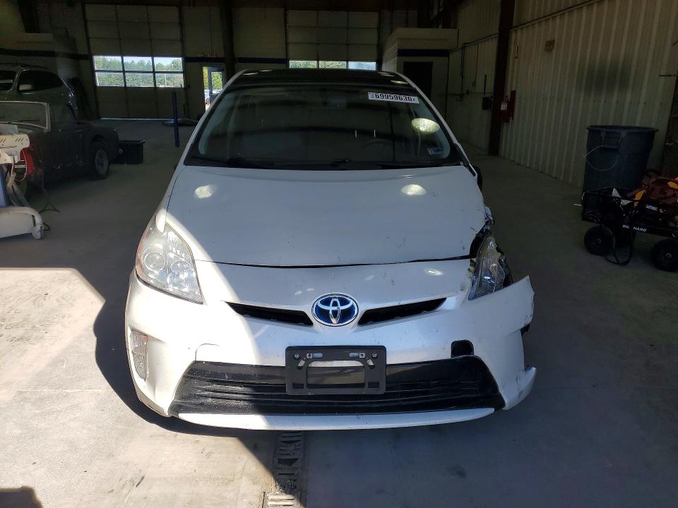 Foto 5 de la subasta – 2015 TOYOTA PRIUS con VIN JTDKN3DU3F1926033