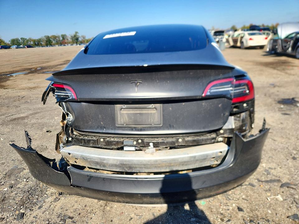 Снимка 6 от търг – 2019 TESLA MODEL 3 с VIN 5YJ3E1EA9KF361818