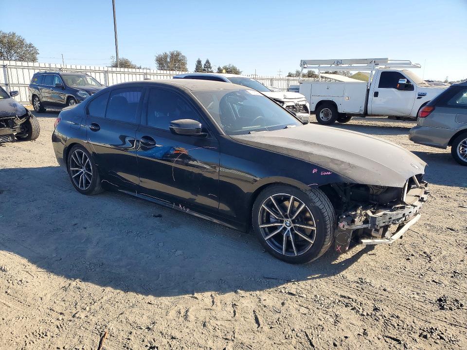 Снимка 4 от търг – 2020 BMW 330I с VIN 3MW5R1J05L8B30279