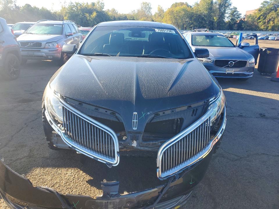 Foto 5 de la subasta – 2013 LINCOLN MKS con VIN 1LNHL9FT7DG600622