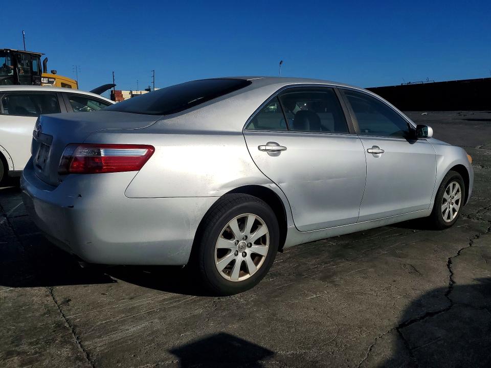 Снимка 3 от търг – 2007 TOYOTA CAMRY с VIN JTNBK46K773008474