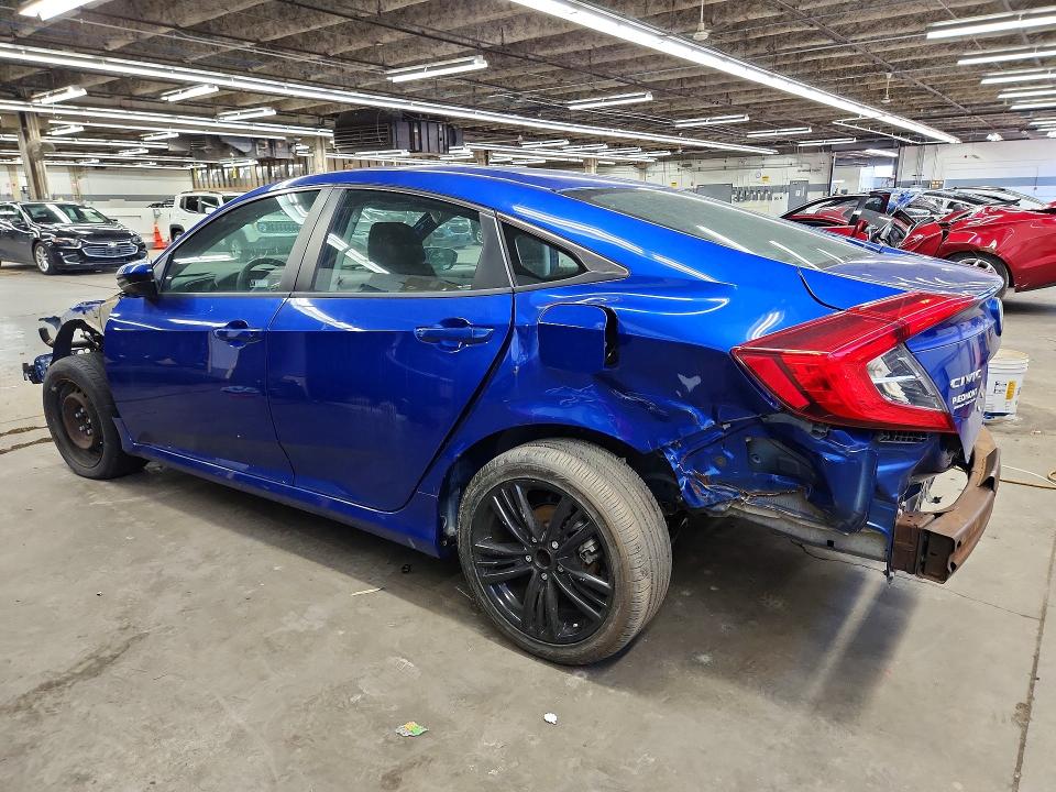 Photo 2 from auction – 2018 HONDA CIVIC with VIN 19XFC2F54JE030899