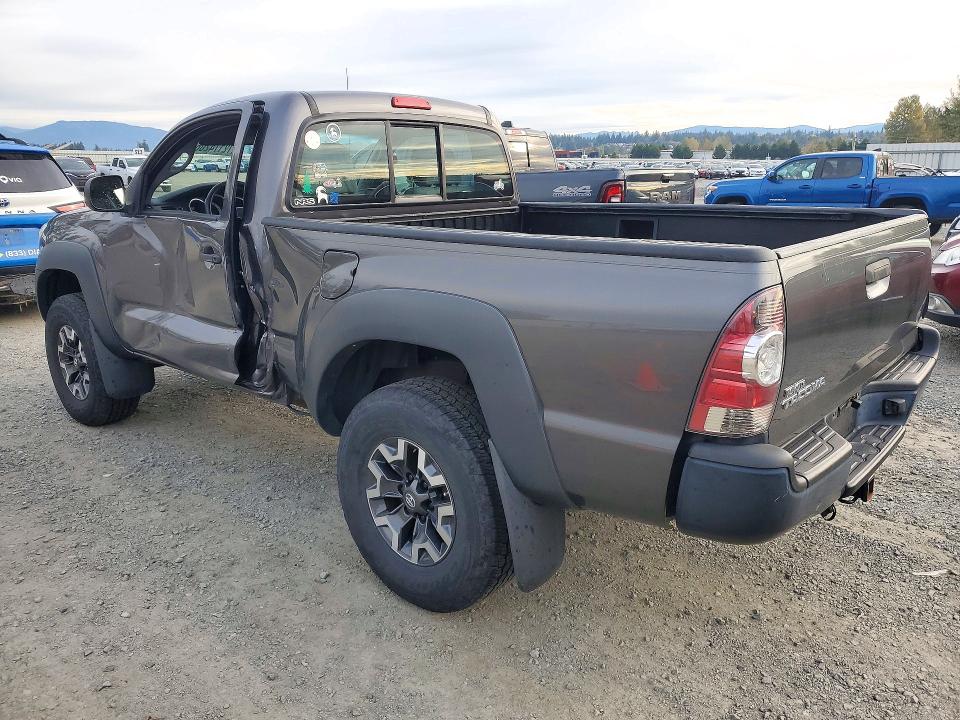 Photo 2 from auction – 2011 TOYOTA TACOMA with VIN 5TFPX4EN4BX005475