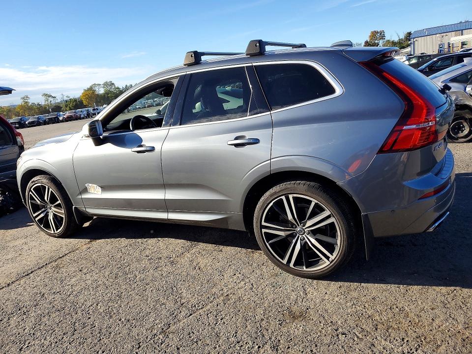 Снимка 2 от търг – 2019 VOLVO XC60 с VIN YV4A22RM9K1347661