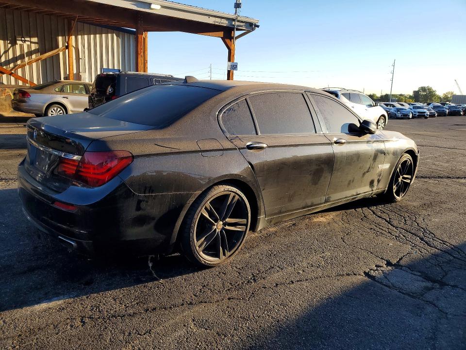 Photo 3 from auction – 2015 BMW 750 with VIN WBAYF8C5XFD655367