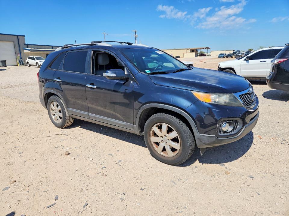 Photo 4 from auction – 2012 KIA SORENTO with VIN 5XYKT3A66CG297343