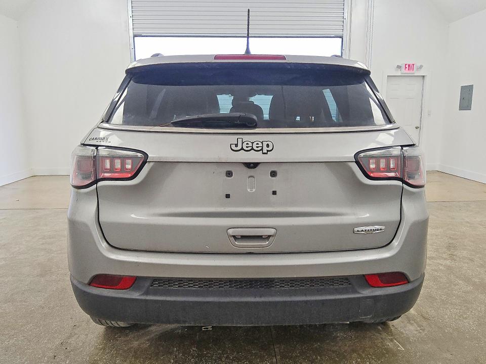 Снимка 6 от търг – 2022 JEEP COMPASS с VIN 3C4NJCBBXNT156320