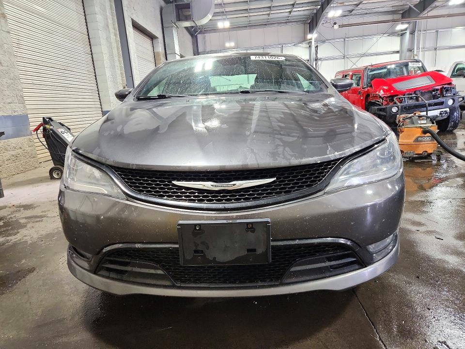 Снимка 5 от търг – 2015 CHRYSLER 200 с VIN 1C3CCCDGXFN601641