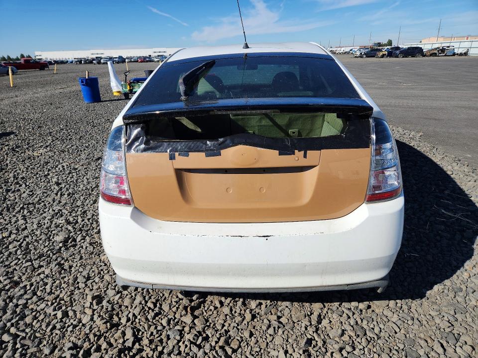 Photo 6 from auction – 2005 TOYOTA PRIUS with VIN JTDKB20U853071468