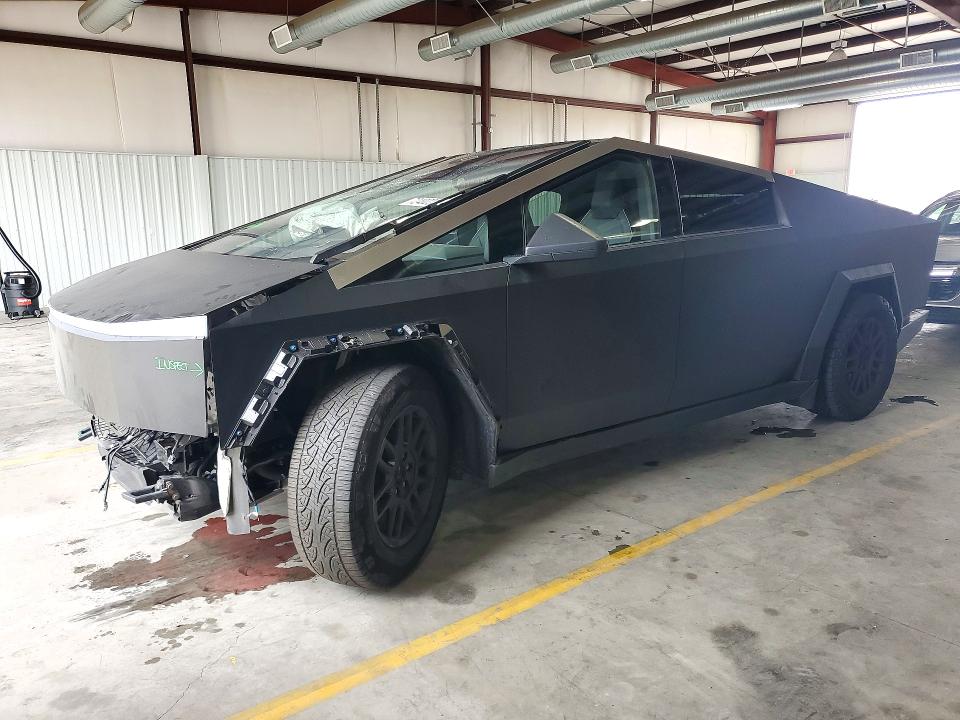 TESLA CYBERTRUCK 2025 con VIN 7G2CEHED2SA074401 - Foto de la subasta