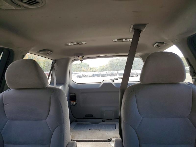 Снимка 10 от търг – 2010 HONDA ODYSSEY с VIN 5FNRL3H46AB075912