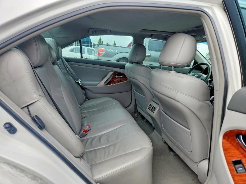 Снимка 10 от търг – 2011 TOYOTA CAMRY с VIN 4T1BF3EK7BU706411