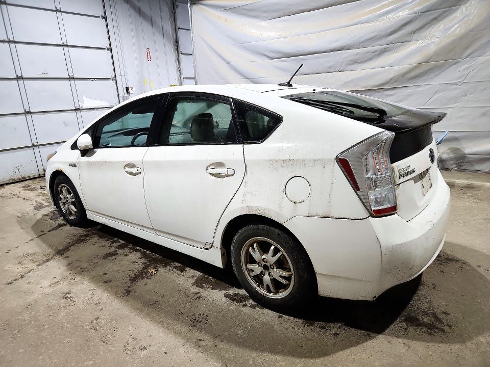 Снимка 2 от търг – 2010 TOYOTA PRIUS с VIN JTDKN3DU4A5139349