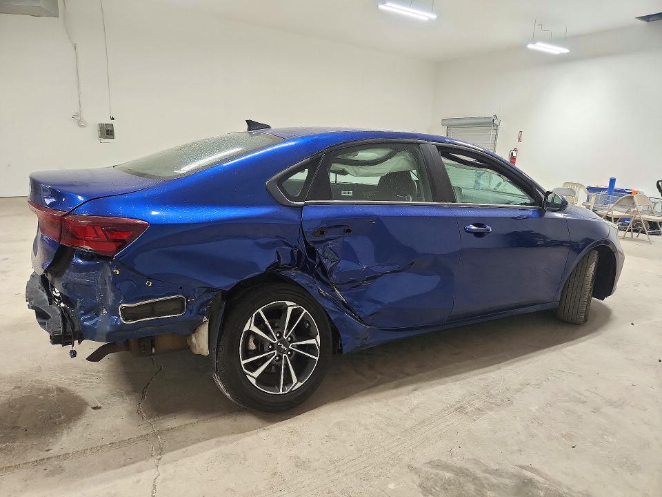 Photo 3 from auction – 2024 KIA FORTE with VIN 3KPF24AD8RE743202