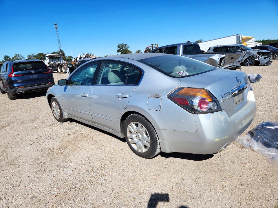 Снимка 2 от търг – 2010 NISSAN ALTIMA с VIN 1N4AL2AP4AC136947