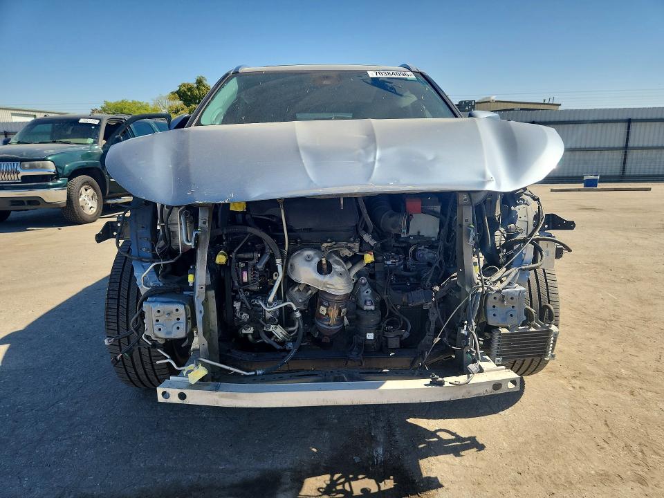 Photo 5 from auction – 2021 TOYOTA HIGHLANDER with VIN 5TDDZRBH0MS062354