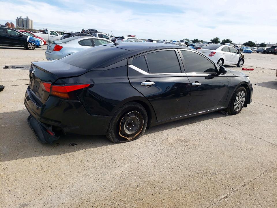Снимка 3 от търг – 2020 NISSAN ALTIMA с VIN 1N4BL4BV0LN314275