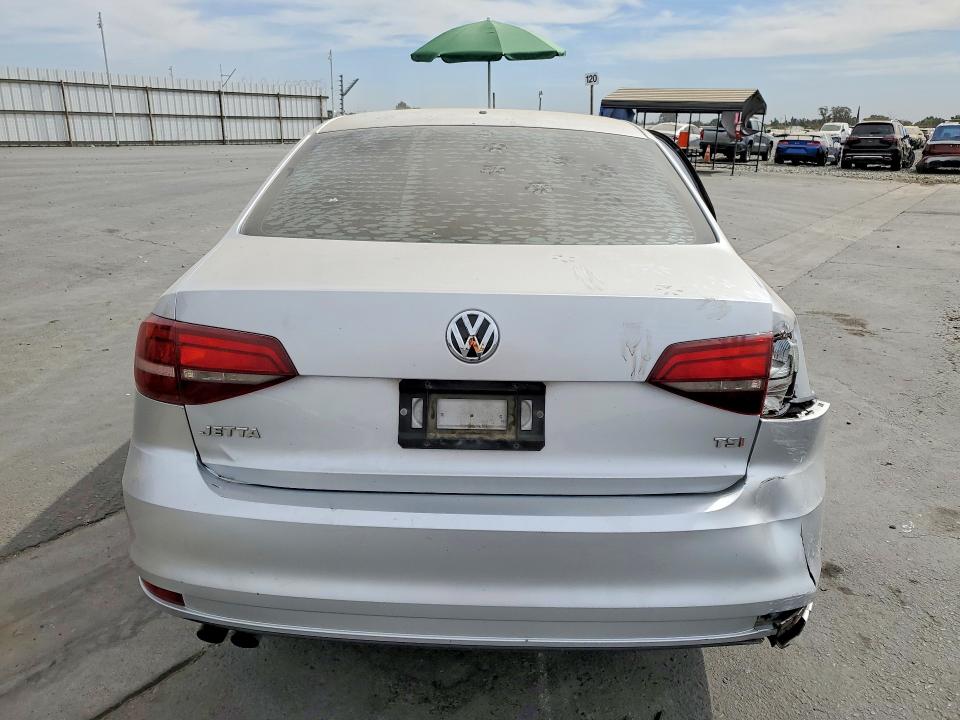 Photo 6 from auction – 2016 VOLKSWAGEN JETTA with VIN 3VW267AJ5GM363647