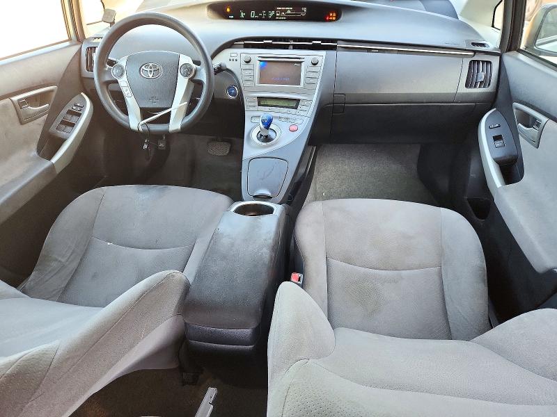 Photo 8 from auction – 2015 TOYOTA PRIUS with VIN JTDKN3DUXF1897789