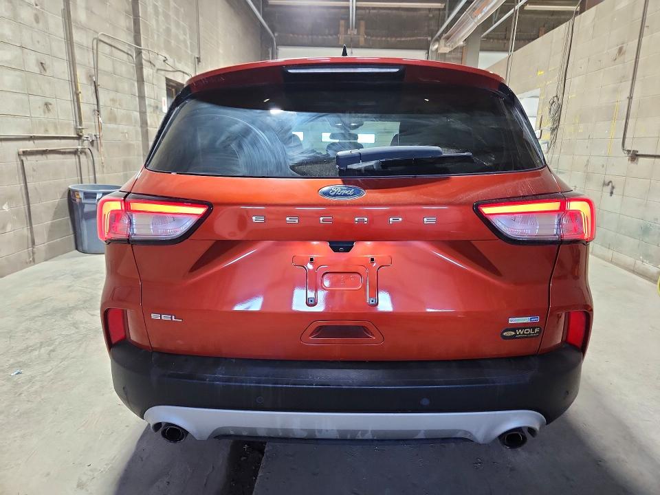 صورة رقم 6 من المزاد - 2020 FORD ESCAPE مع VIN 1FMCU9H67LUA56928