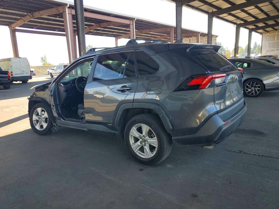 Photo 2 from auction – 2019 TOYOTA RAV4 with VIN 2T3MWRFV4KW046016