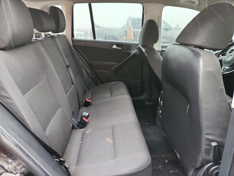 Снимка 10 от търг – 2015 VOLKSWAGEN TIGUAN с VIN WVGAV7AX1FW594206
