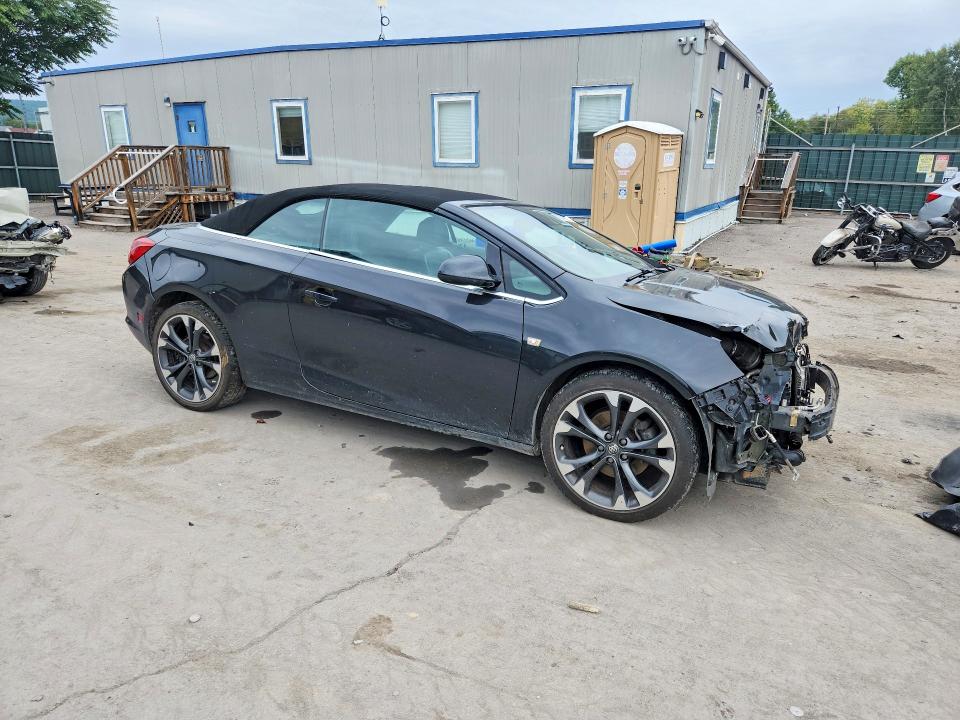 Фото 4 с аукциона – 2016 BUICK CASCADA с VIN W04WT3N54GG004863