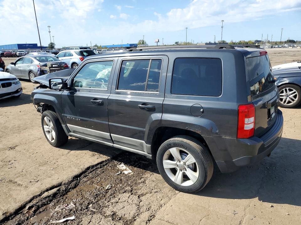 Photo 2 from auction – 2011 JEEP PATRIOT with VIN 1J4NT1GA8BD112763