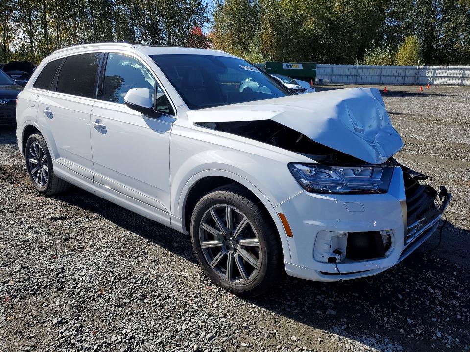 Photo 4 from auction – 2017 AUDI Q7 with VIN WA1LAAF78HD056626