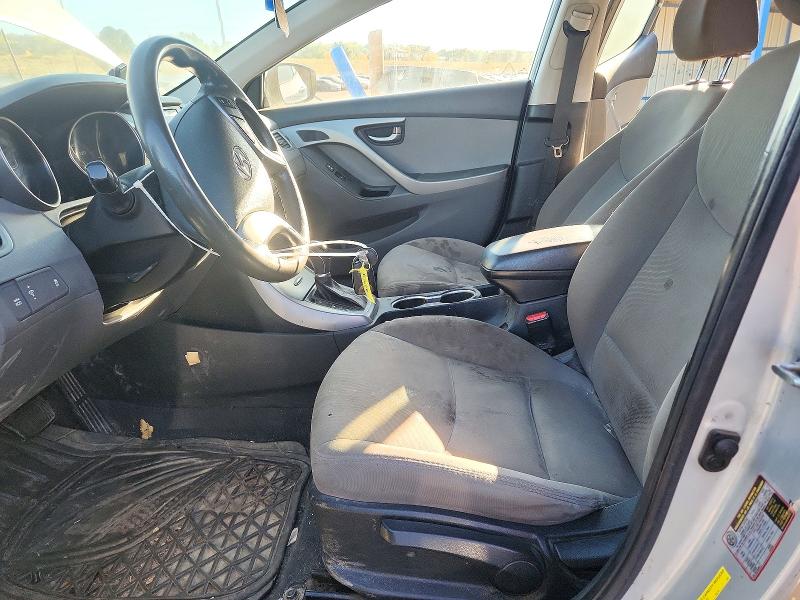 Снимка 7 от търг – 2016 HYUNDAI ELANTRA с VIN 5NPDH4AE3GH674734