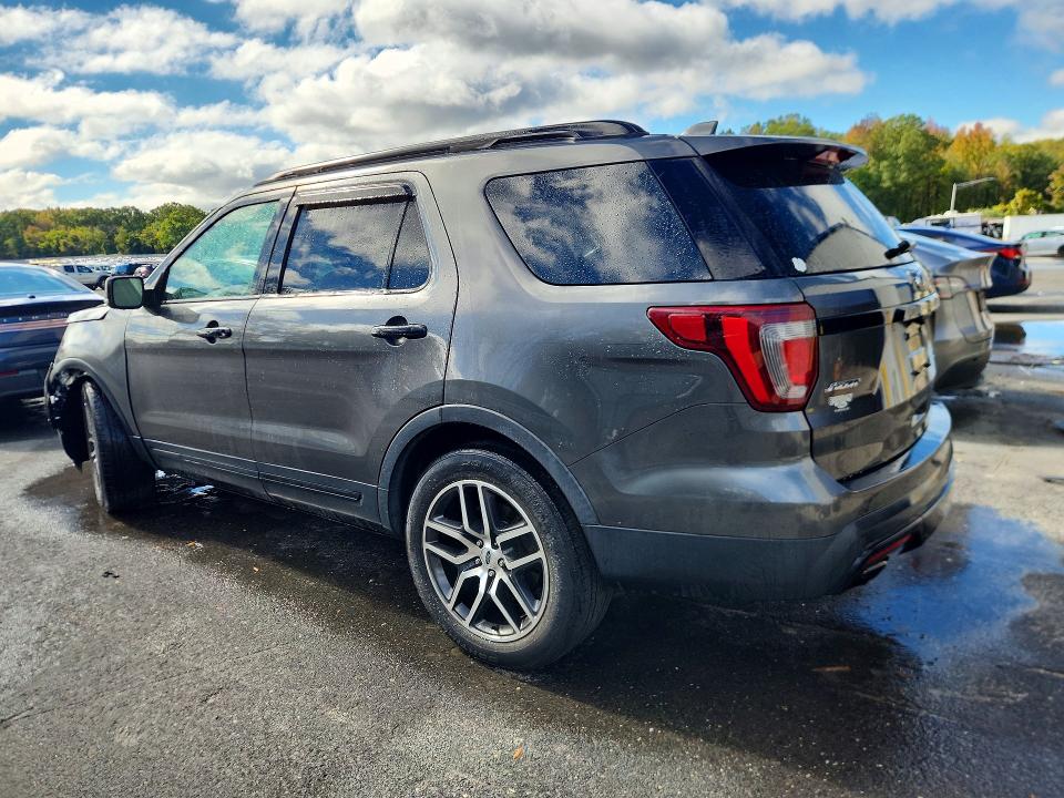 Photo 2 from auction – 2016 FORD EXPLORER with VIN 1FM5K8GT4GGD09126