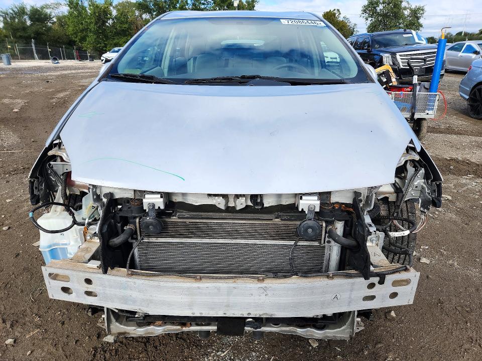 Фото 5 с аукциона – 2011 TOYOTA PRIUS с VIN JTDKN3DU8B1401009