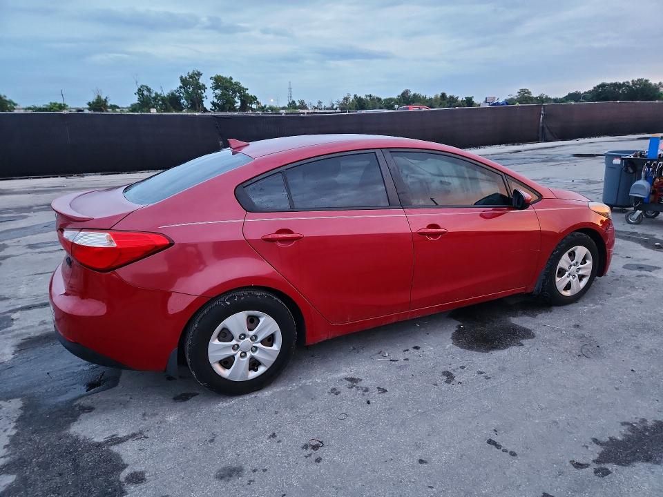 Photo 3 from auction – 2016 KIA FORTE with VIN KNAFK4A67G5597866