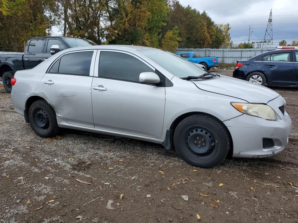 Снимка 4 от търг – 2010 TOYOTA COROLLA с VIN 2T1BU4EE9AC196178