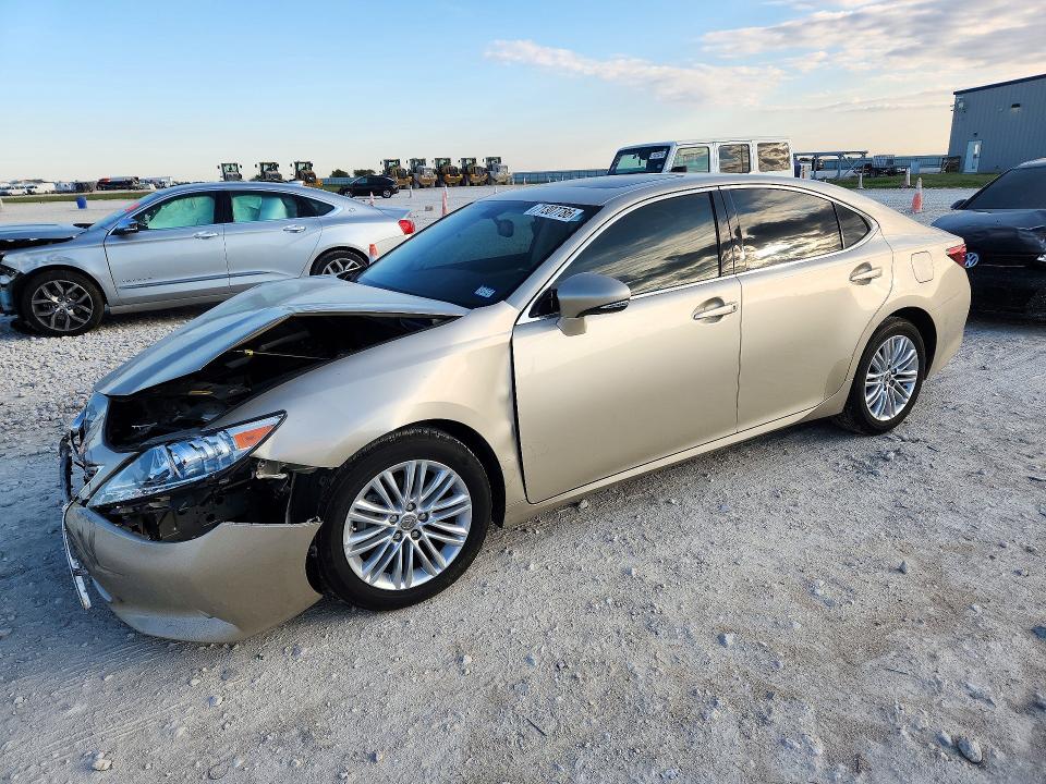 LEXUS ES 2014 z numerem VIN JTHBK1GG9E2111250 - Zdjęcie z aukcji
