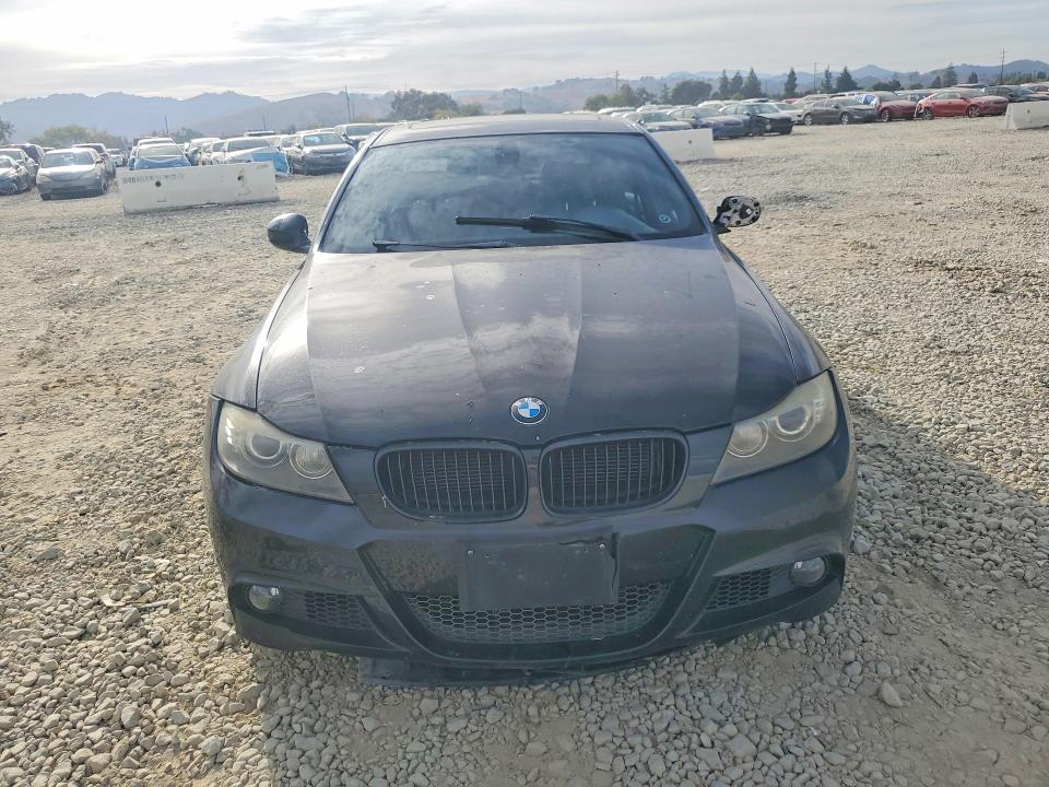 Снимка 5 от търг – 2011 BMW 335 с VIN WBAPM5C58BE577739