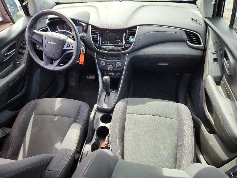 Снимка 8 от търг – 2019 CHEVROLET TRAX с VIN 3GNCJKSB2KL315772