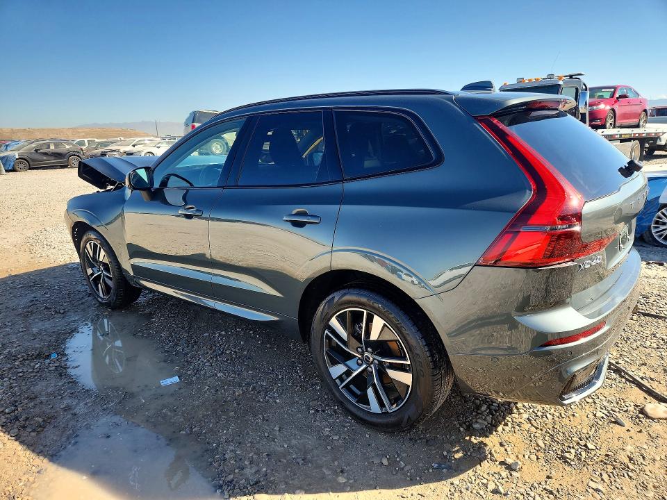 Photo 2 from auction – 2026 VOLVO XC60 with VIN YV4M12RC9T1487976
