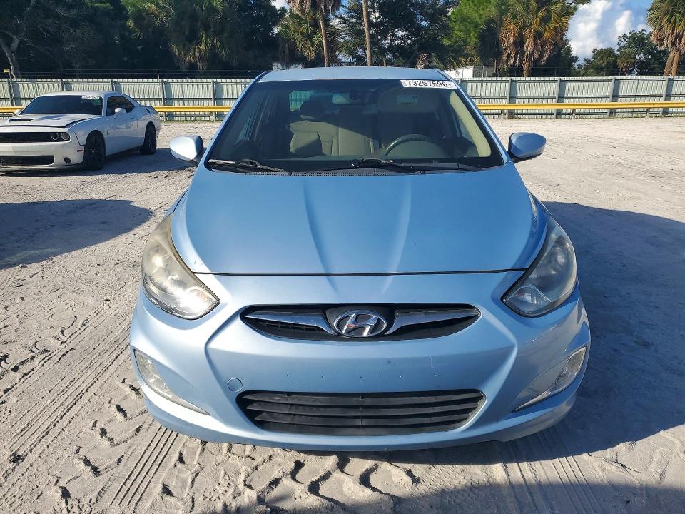 Снимка 5 от търг – 2012 HYUNDAI ACCENT с VIN KMHCU4AE3CU132505