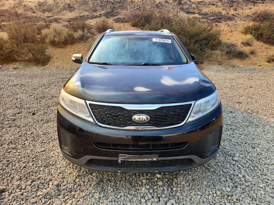 Photo 5 from auction – 2014 KIA SORENTO with VIN 5XYKT4A78EG442559