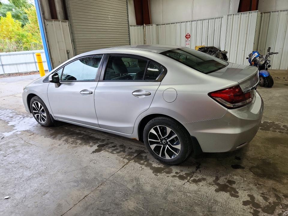 Photo 2 from auction – 2013 HONDA CIVIC with VIN 19XFB2F89DE276171