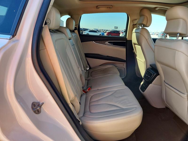 Photo 11 from auction – 2017 LINCOLN MKX with VIN 2LMPJ8LR2HBL11444