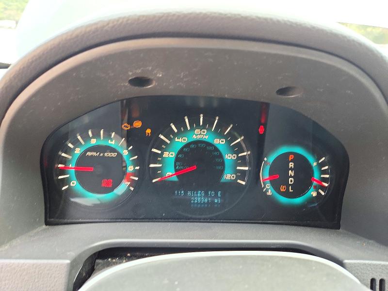 Снимка 9 от търг – 2010 FORD FUSION с VIN 3FAHP0HA9AR145248